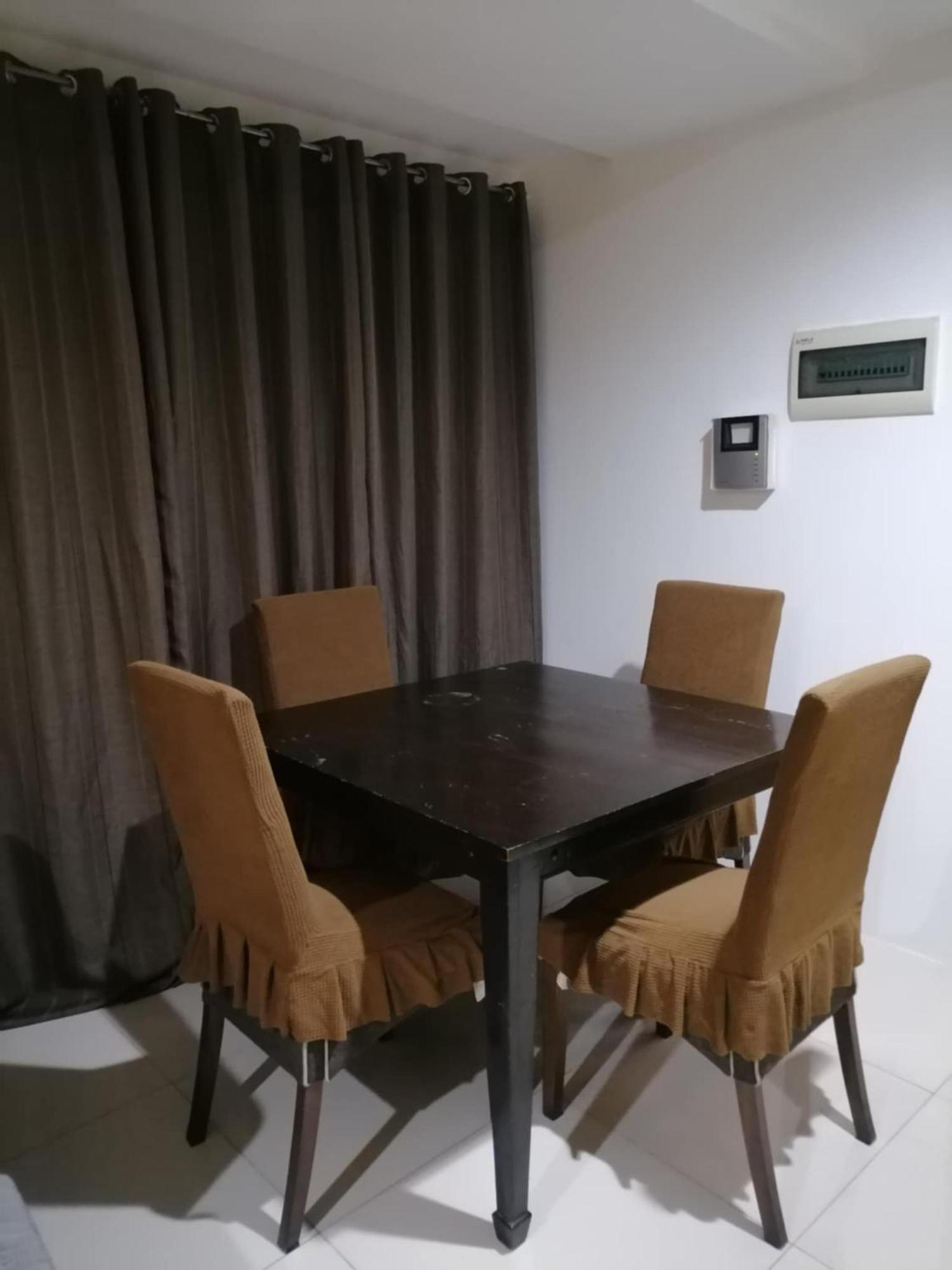 Roxas Blvd Stunning Studio Condo Near Us Embassy Manila Eksteriør billede